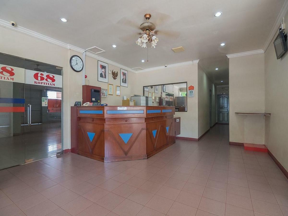 Reddoorz Near Nagoya Citywalk Batam 2 Екстер'єр фото